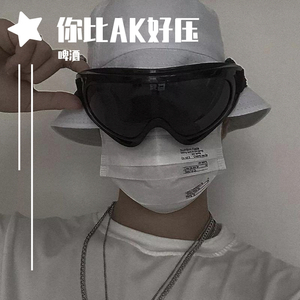 sm另类日韩欧美
